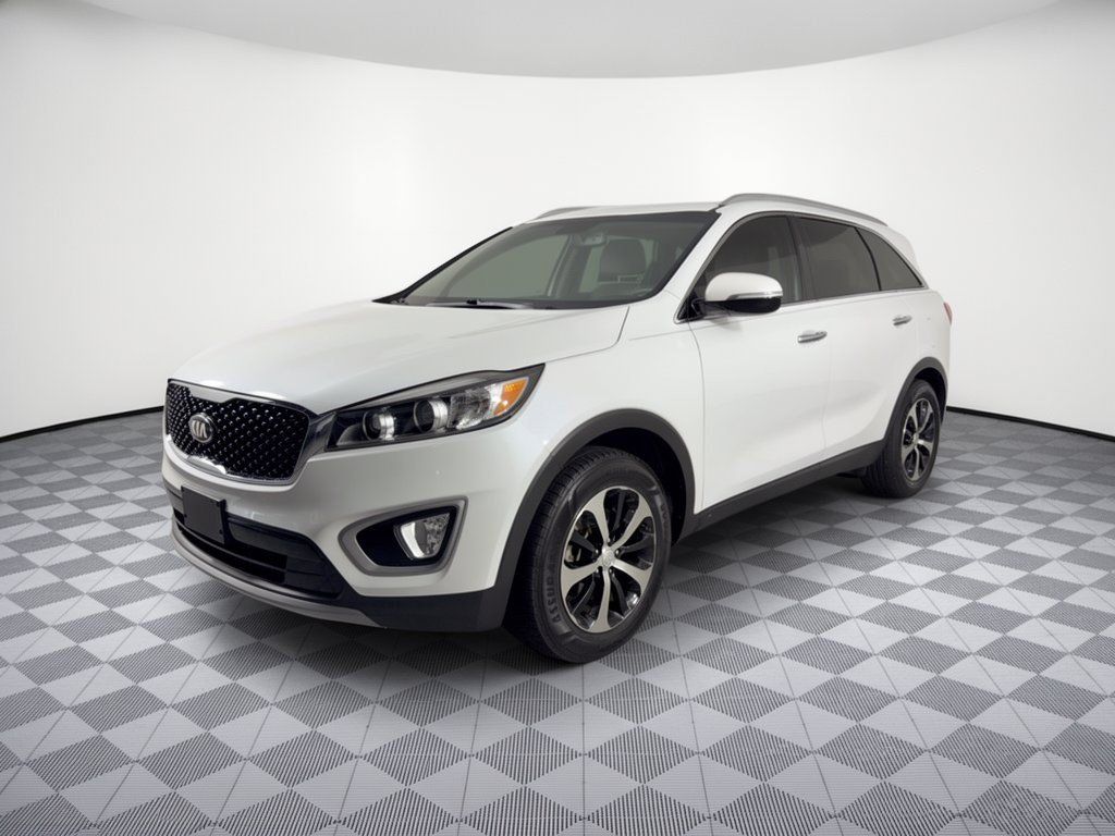 Used 2017 Kia Sorento EX w/ EX Premium Package FWD image 1