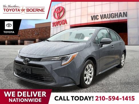 Used 2025 Toyota Corolla LE image 1