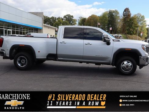 Used 2022 GMC Sierra 3500 SLT w/ SLT Convenience Package image 1