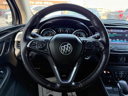 Used 2018 Buick Envision Essence image 21