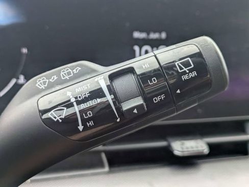 Used 2023 Kia Sportage SX FWD image 28