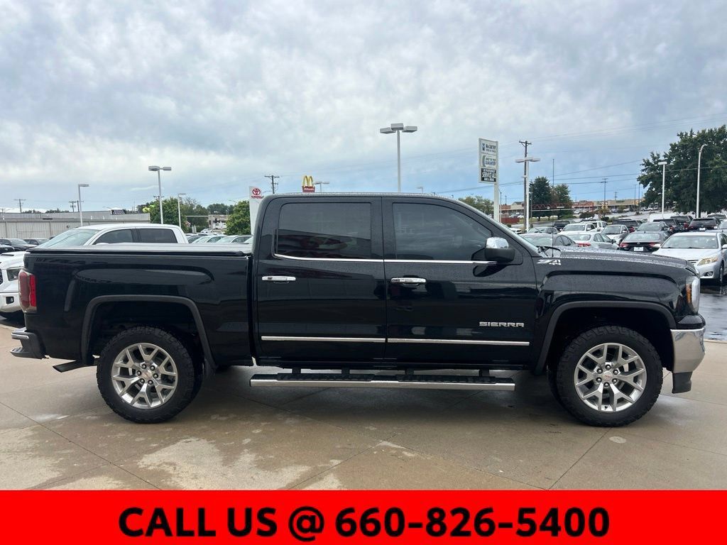 Used 2018 GMC Sierra 1500 SLT w/ SLT Premium Package AWD/4WD image 5