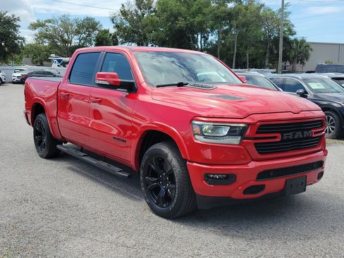 Used 2022 RAM 1500 Laramie AWD/4WD image 2