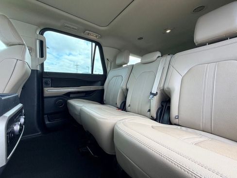 Certified 2024 Ford Expedition Max Limited RWD image 17