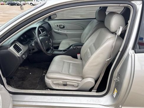 Used 2007 Chevrolet Monte Carlo LT FWD image 16