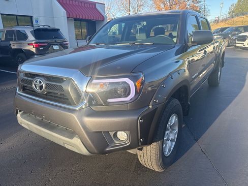 Used 2013 Toyota Tacoma 4x4 Double Cab image 1