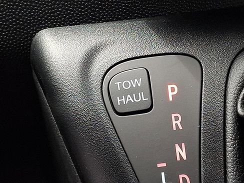 Used 2024 RAM ProMaster 2500 w/ Safety Group FWD image 19
