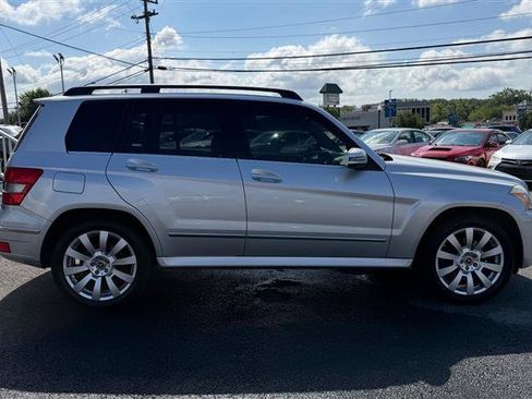 Used 2012 Mercedes-Benz GLK 350 4MATIC image 7