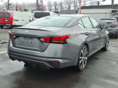 Used 2022 Nissan Altima 2.5 SR image 7