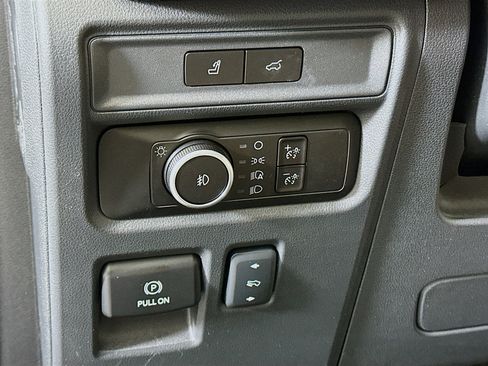 Used 2024 Ford Expedition Max Limited image 17