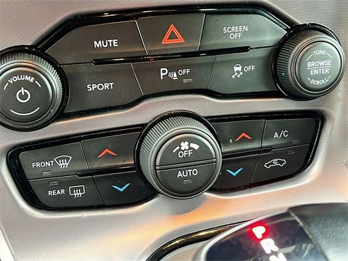 Used 2021 Dodge Challenger GT image 15