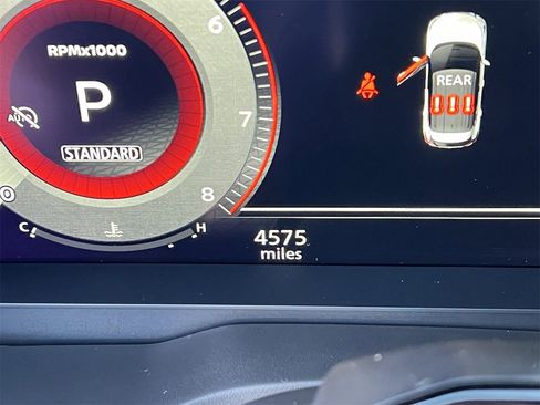 Certified 2025 Nissan Rogue Platinum w/ Tech Package image 13