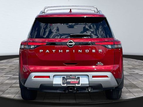 Certified 2024 Nissan Pathfinder SL w/ SL Premium Package FWD image 5