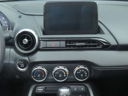Used 2023 MAZDA MX-5 Miata Grand Touring image 22