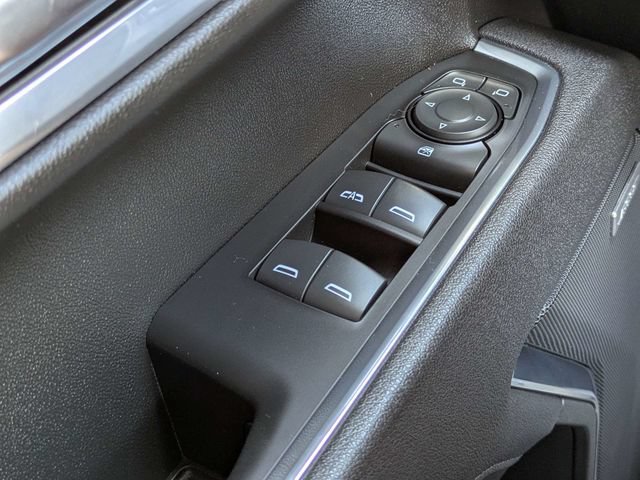 Used 2025 Chevrolet Silverado 1500 LT Trail Boss w/ Convenience Package II AWD/4WD image 23