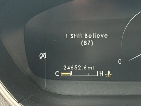 Used 2019 Lincoln Nautilus Select image 24