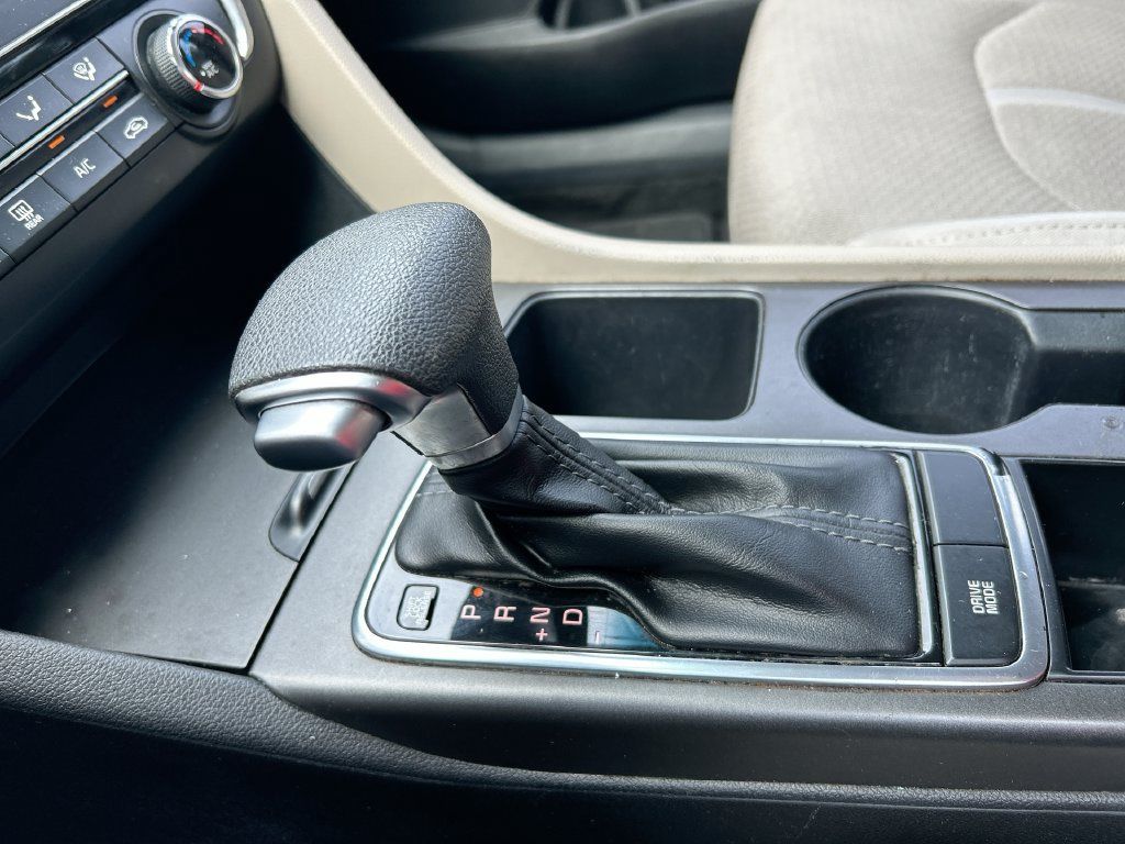 Used 2018 Kia Optima LX w/ Convenience Package FWD image 23