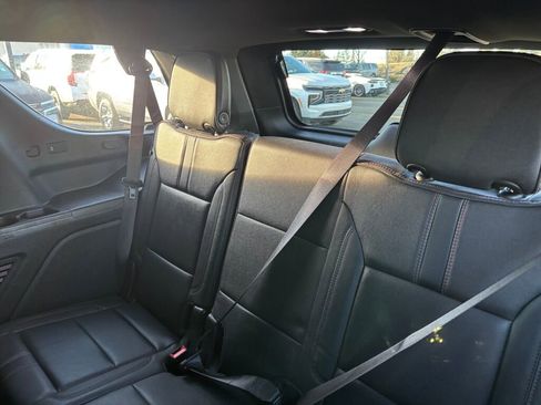 Used 2023 Chevrolet Tahoe RST image 15