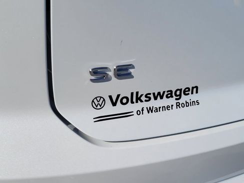 New 2026 Volkswagen Atlas Cross Sport SE AWD/4WD image 7