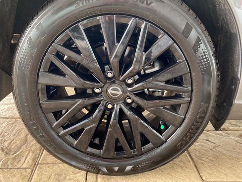 Certified 2025 Nissan Altima 2.5 SV w/ SV Special Edition Package AWD/4WD image 11