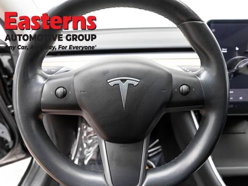 Used 2019 Tesla Model 3 Standard Range Plus RWD image 10