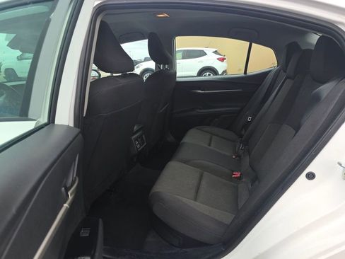 Used 2025 Toyota Camry LE image 7