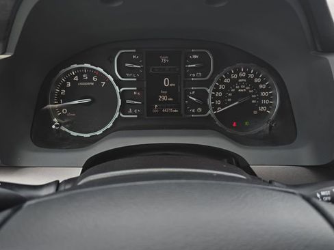 Used 2018 Toyota Tundra SR5 w/ TRD Off Road Package image 18