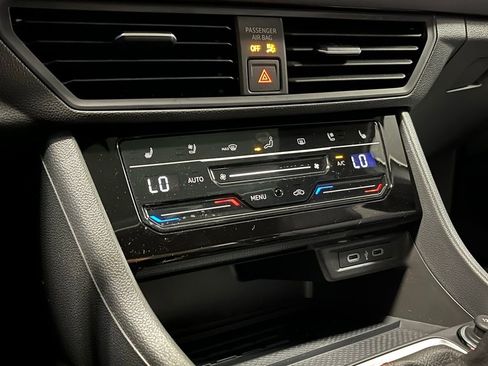 New 2026 Volkswagen Jetta GLI Autobahn FWD image 11