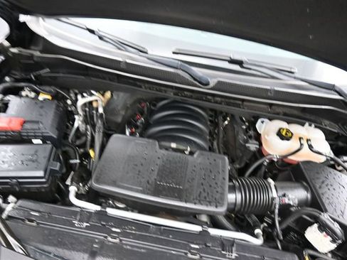 Used 2024 Chevrolet Suburban Premier w/ Premium Package 2 image 36