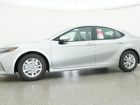 New 2026 Toyota Camry LE image 21