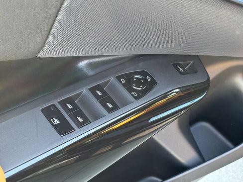 Used 2026 BMW X3 xDrive30 w/ Premium Package image 15