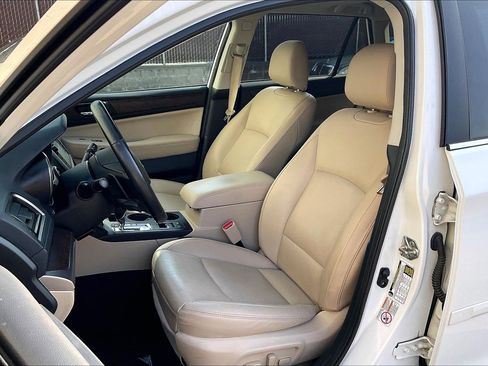 Used 2016 Subaru Outback 2.5i Limited image 24