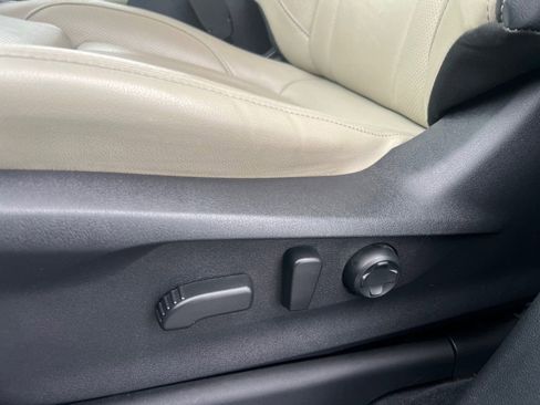 Used 2023 Subaru Ascent Limited image 26