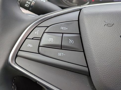 Certified 2025 Cadillac XT5 Luxury image 28