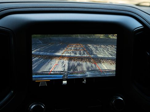 Used 2019 GMC Sierra 1500 SLT w/ SLT Premium Plus Package image 28