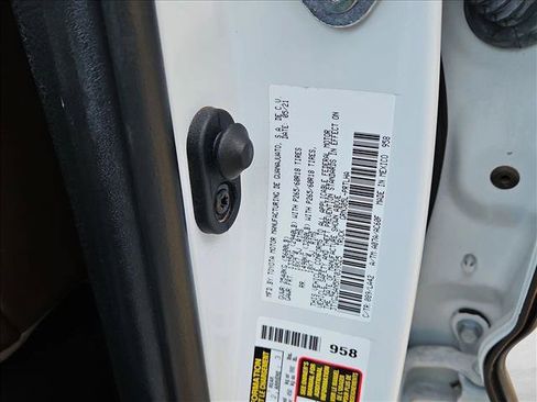 Used 2021 Toyota Tacoma Limited AWD/4WD image 26
