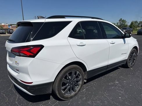 Used 2024 Chevrolet Equinox RS FWD image 4