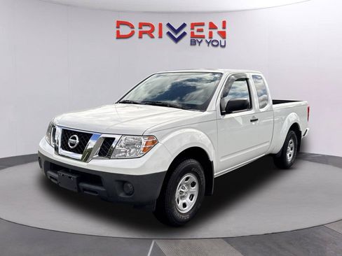 Used 2018 Nissan Frontier S RWD image 7