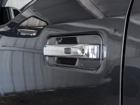 Used 2019 Ford F350 Lariat w/ Lariat Ultimate Package AWD/4WD image 41