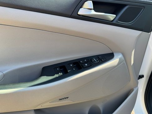 Used 2020 Hyundai Tucson Sport w/ Winter Weather Package image 22