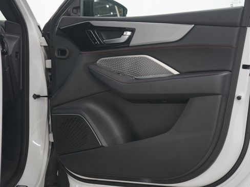 Used 2023 Acura MDX A-Spec image 12