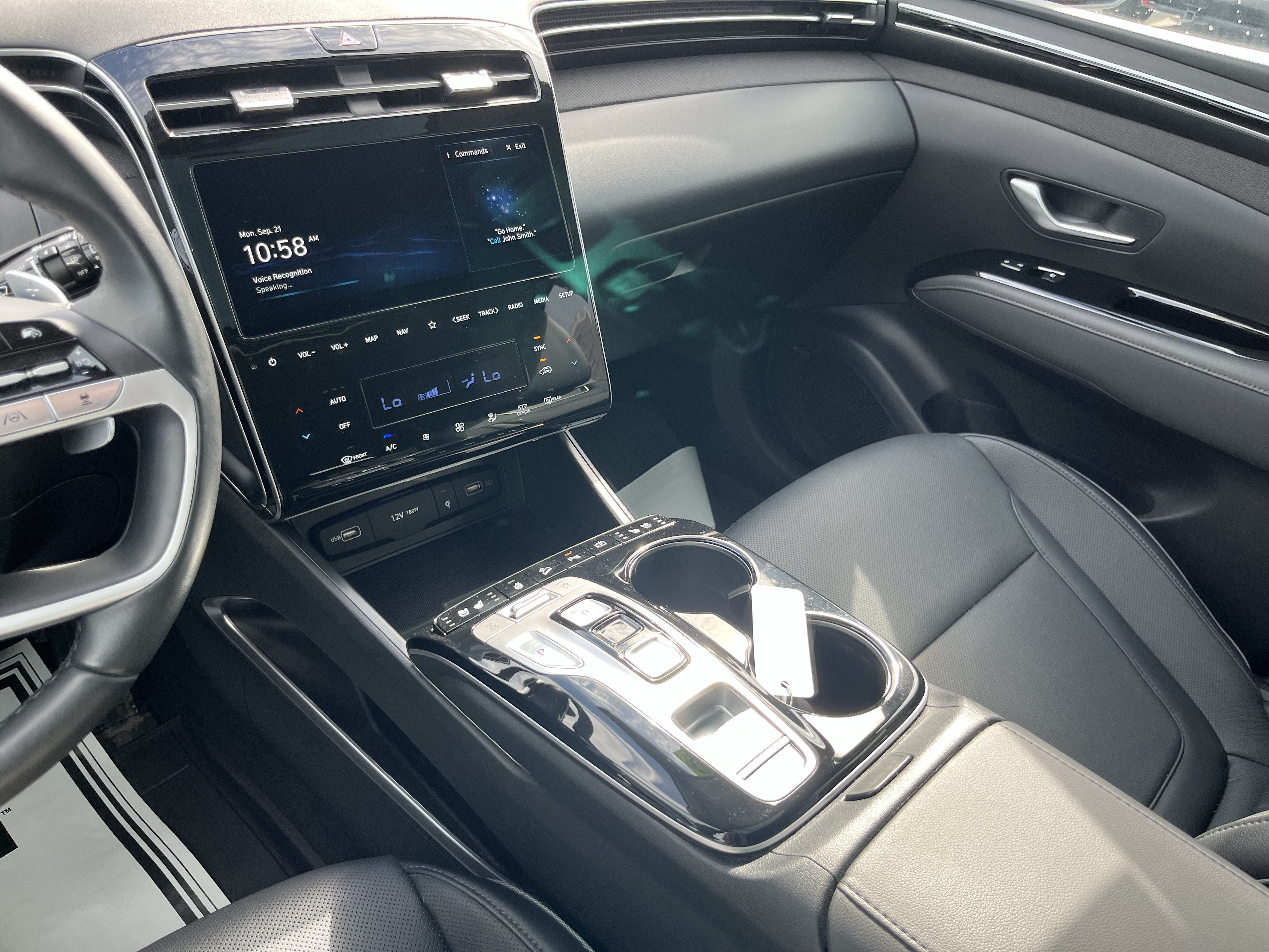 Used 2024 Hyundai Tucson Limited AWD/4WD image 36