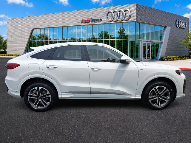 Certified 2025 Audi Q5 Premium w/ Convenience Package AWD/4WD image 7