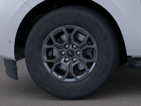 New 2026 Ford Expedition Active image 19