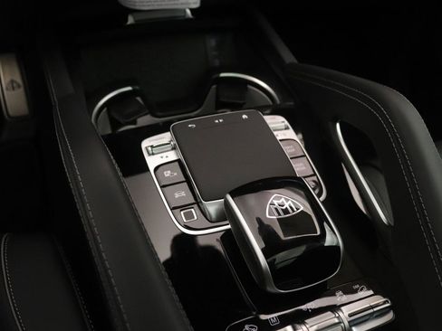 New 2026 Mercedes-Benz Maybach GLS 600 4MATIC image 6