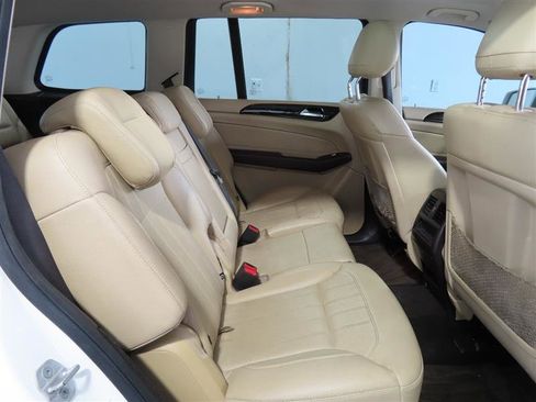 Used 2017 Mercedes-Benz GLS 450 4MATIC w/ Premium Package image 36