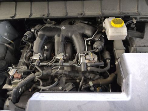 Used 2024 Nissan Pathfinder S FWD image 30