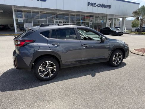 Used 2026 Subaru Crosstrek 2.5i Premium AWD/4WD image 3