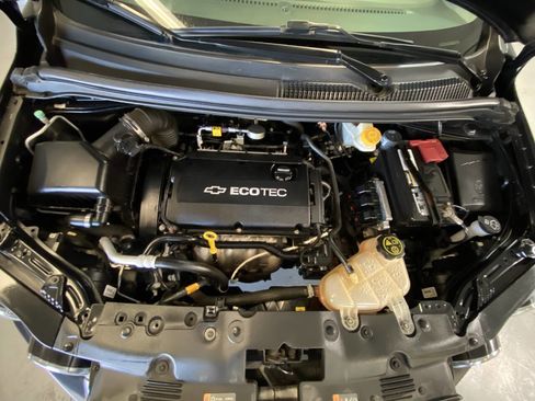 Used 2013 Chevrolet Sonic LT image 22