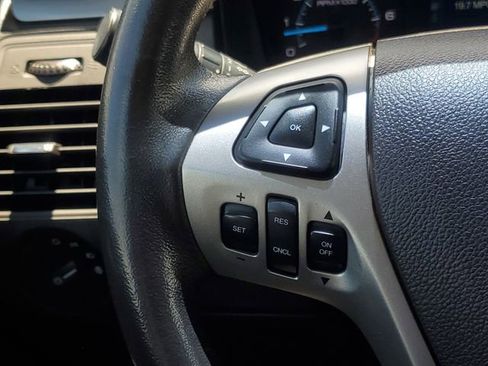 Used 2018 Ford Flex SE image 13